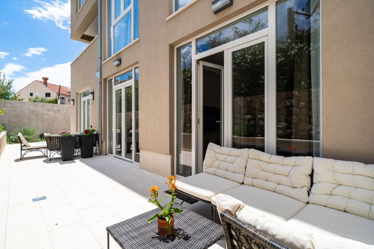 Apartments Villa Sofia Дубровник Екстериор снимка