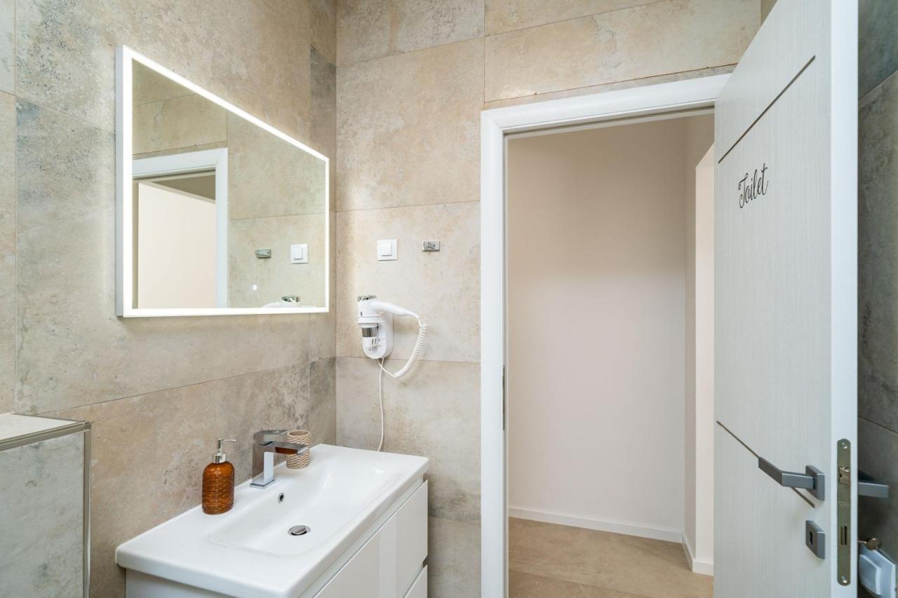 Apartments Villa Sofia Дубровник Екстериор снимка
